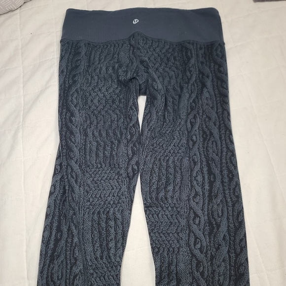 Wunder Under Pants Grey Black Knit Pattern Women's Size 6 Low Rise - Picture 6 of 10
